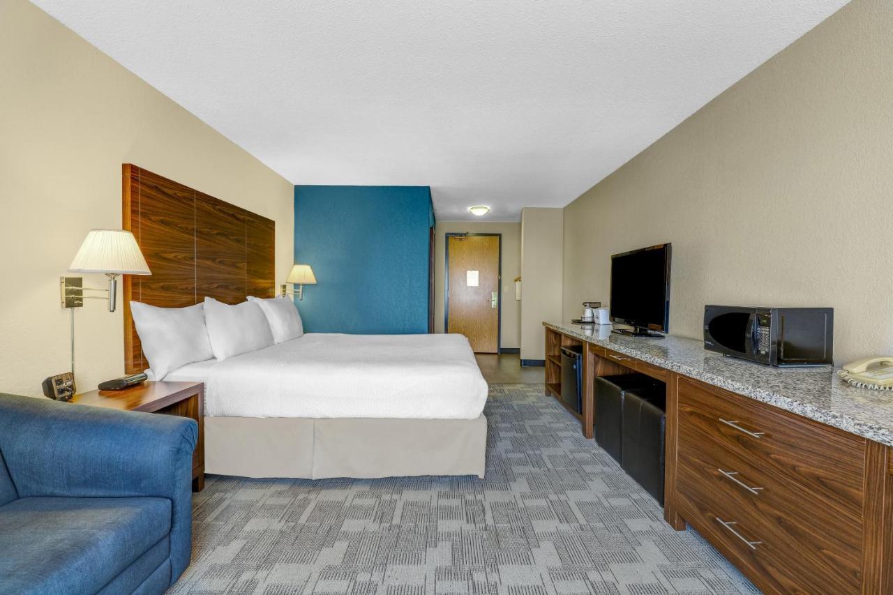 Days Inn By Wyndham Red Deer Dış mekan fotoğraf